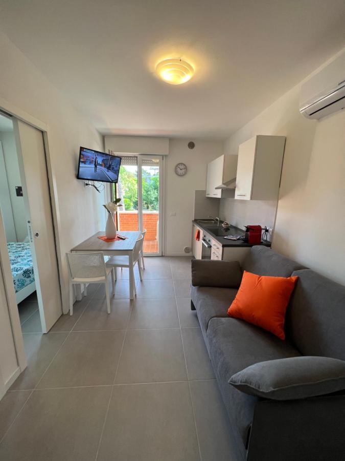 Twin Pine Trees Flats, Near Beach Bibione Luaran gambar